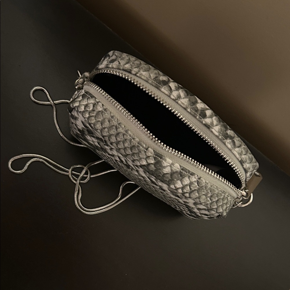 Vero Moda Gray Snake Pattern Bag